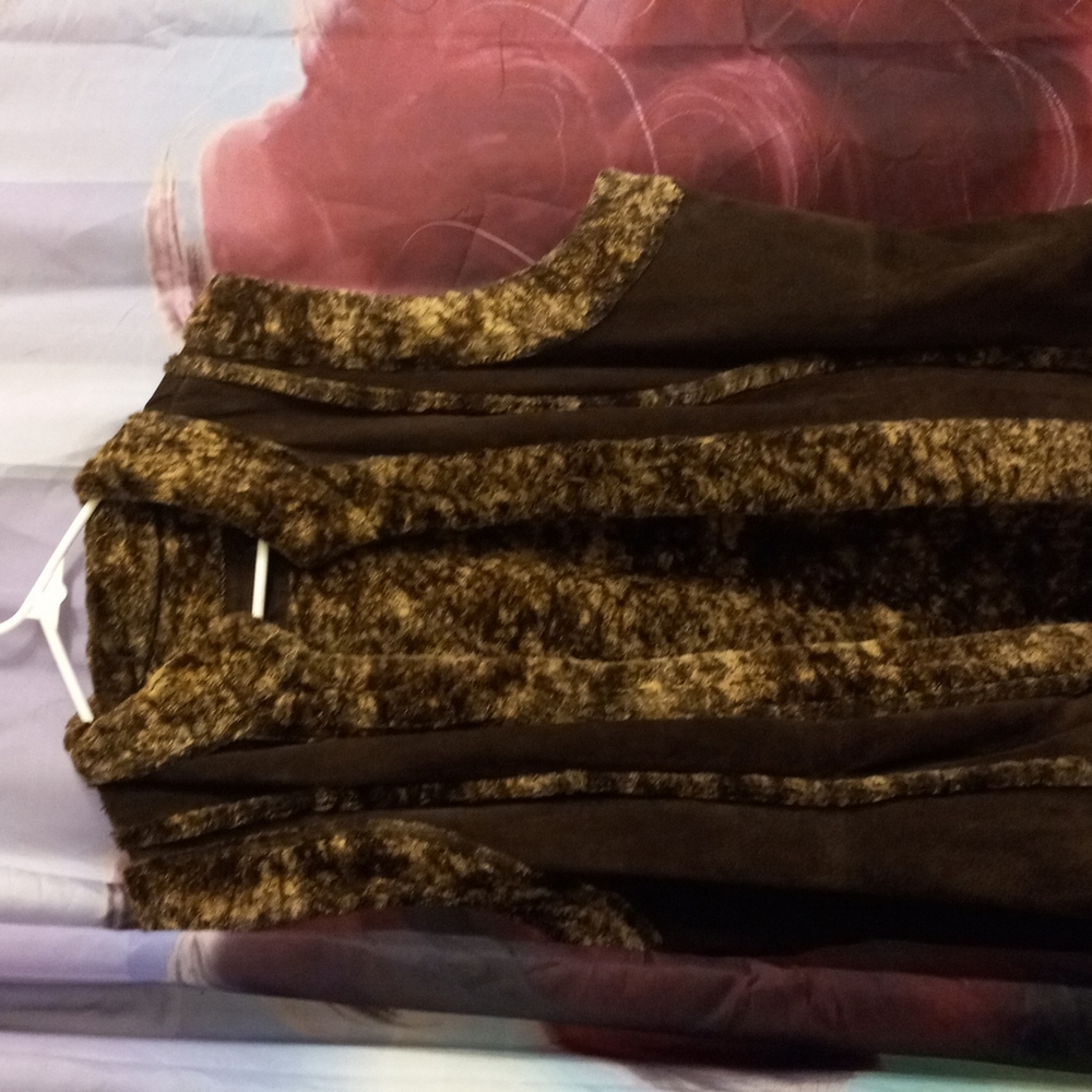 Reversible suede and faux fur vest